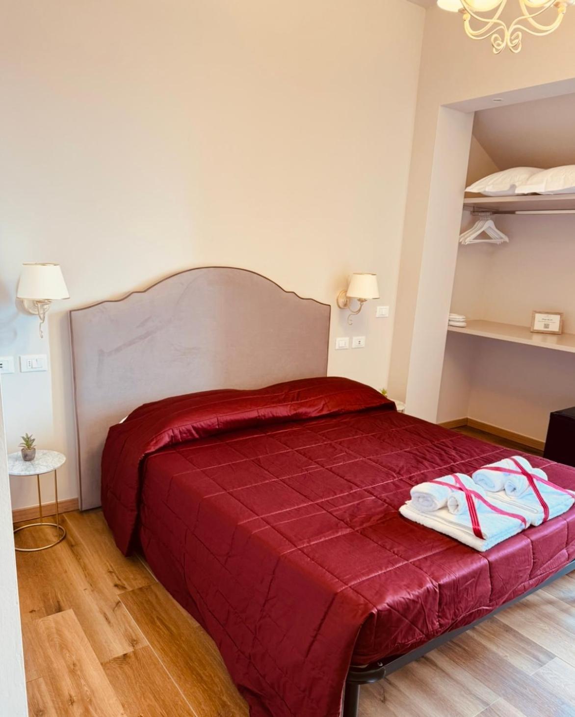 La Boutique By Rjgal Bed and breakfast